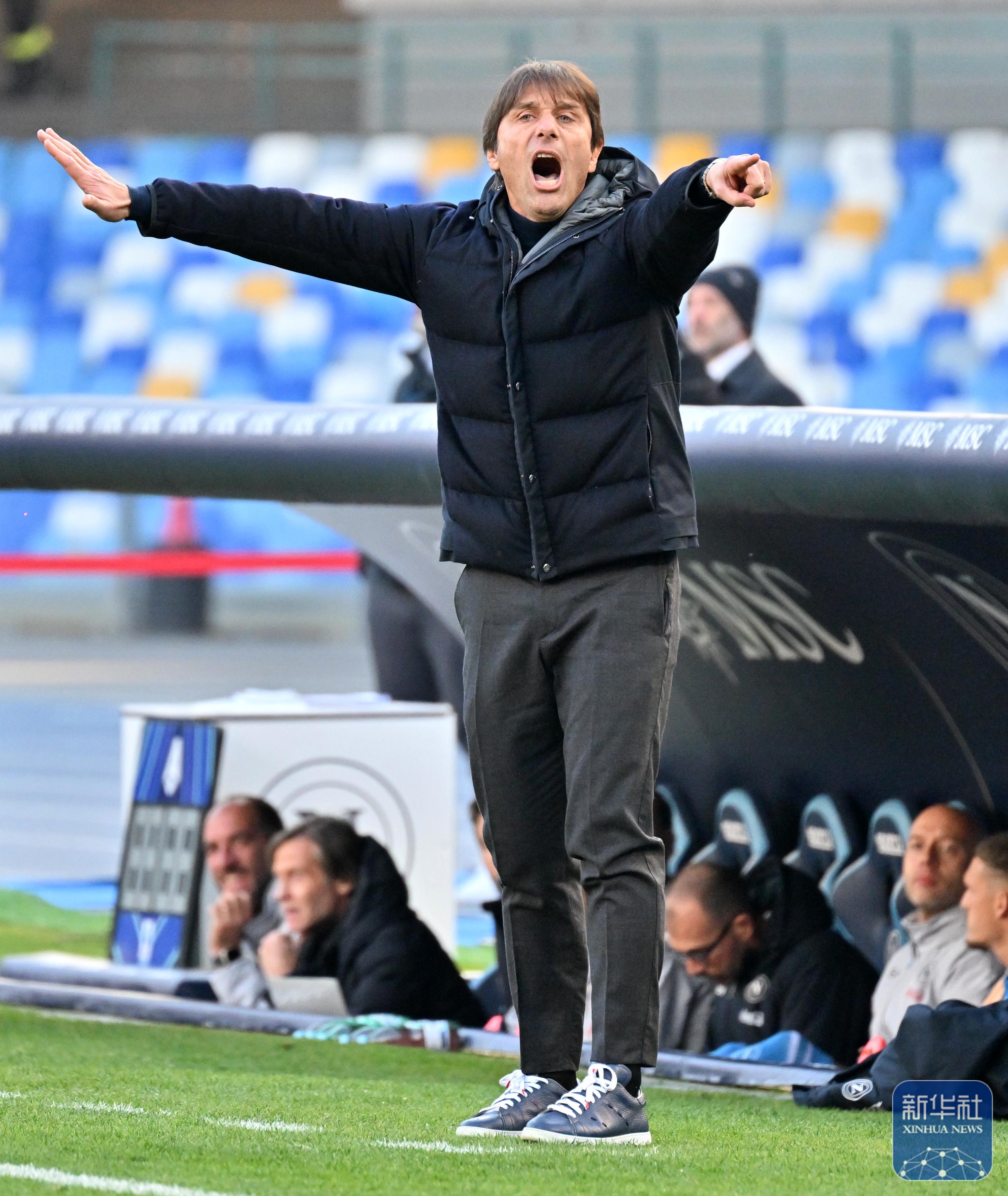 那不勒斯主场击败对手，气势如虹的简单介绍