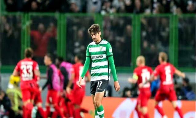 尤文图斯客场不敌，小组次席蒙羞