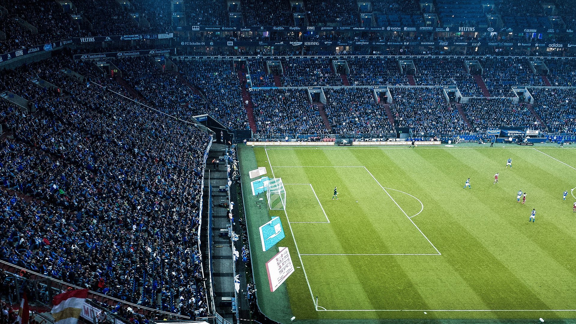 赛道风云，索伯车队横扫阿斯顿马丁，皮亚斯特里点燃赛场