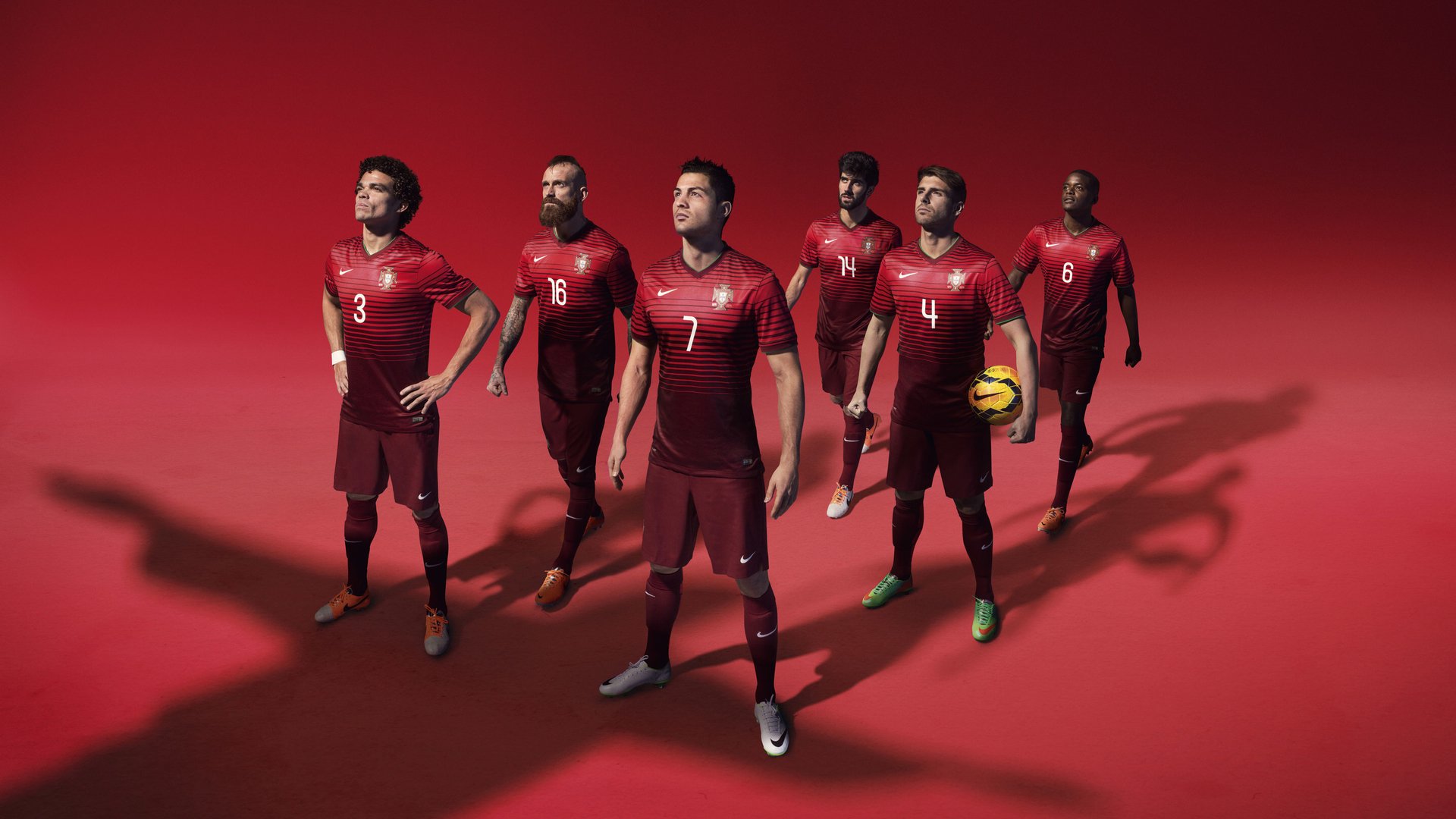 绿茵场上的战争隐喻,当伊拉克国家队遭遇拉齐奥,莱奥如何成为大场面先生?