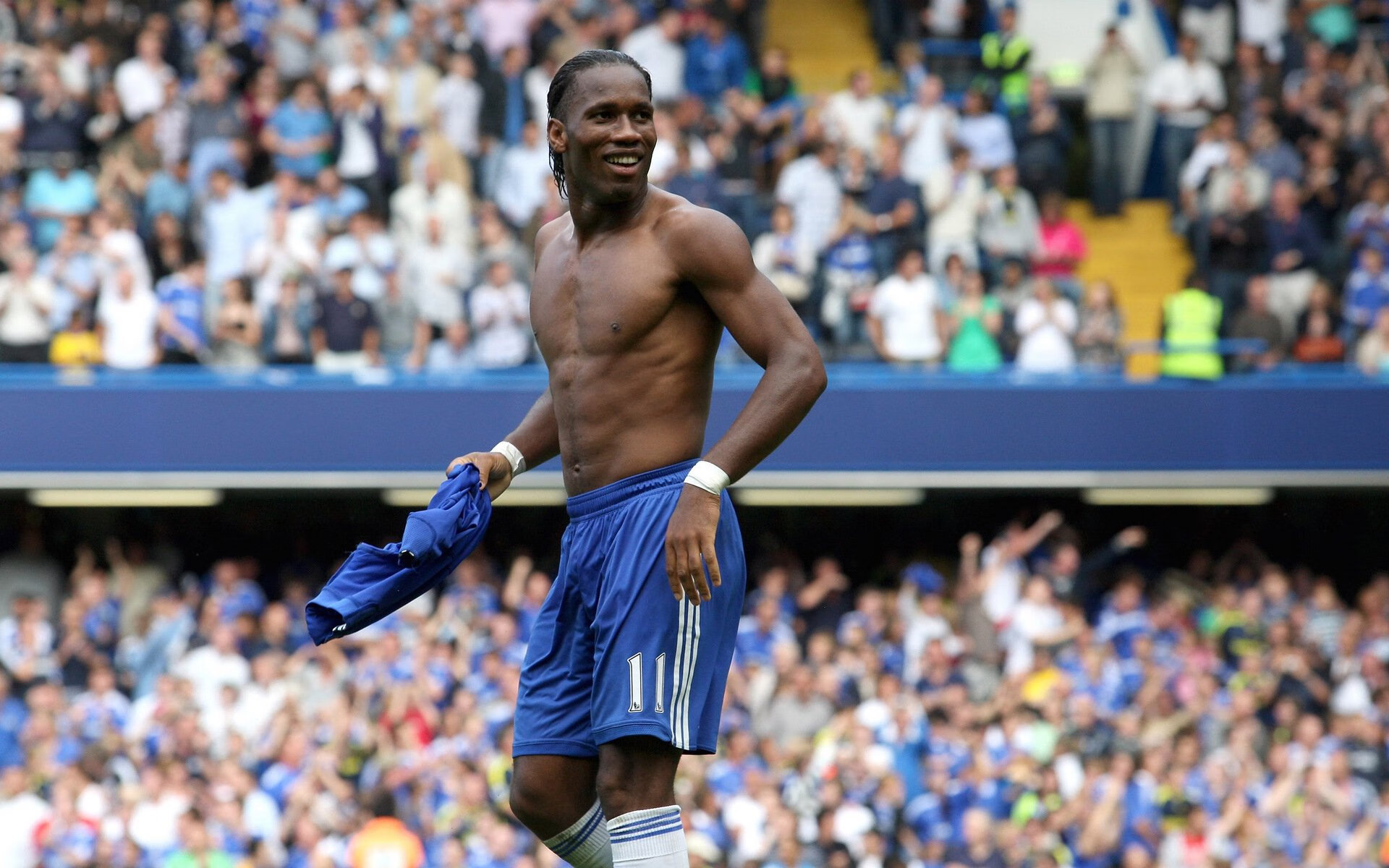 奥斯梅恩统治级数据引领风暴,比利时火力全开压制奥地利